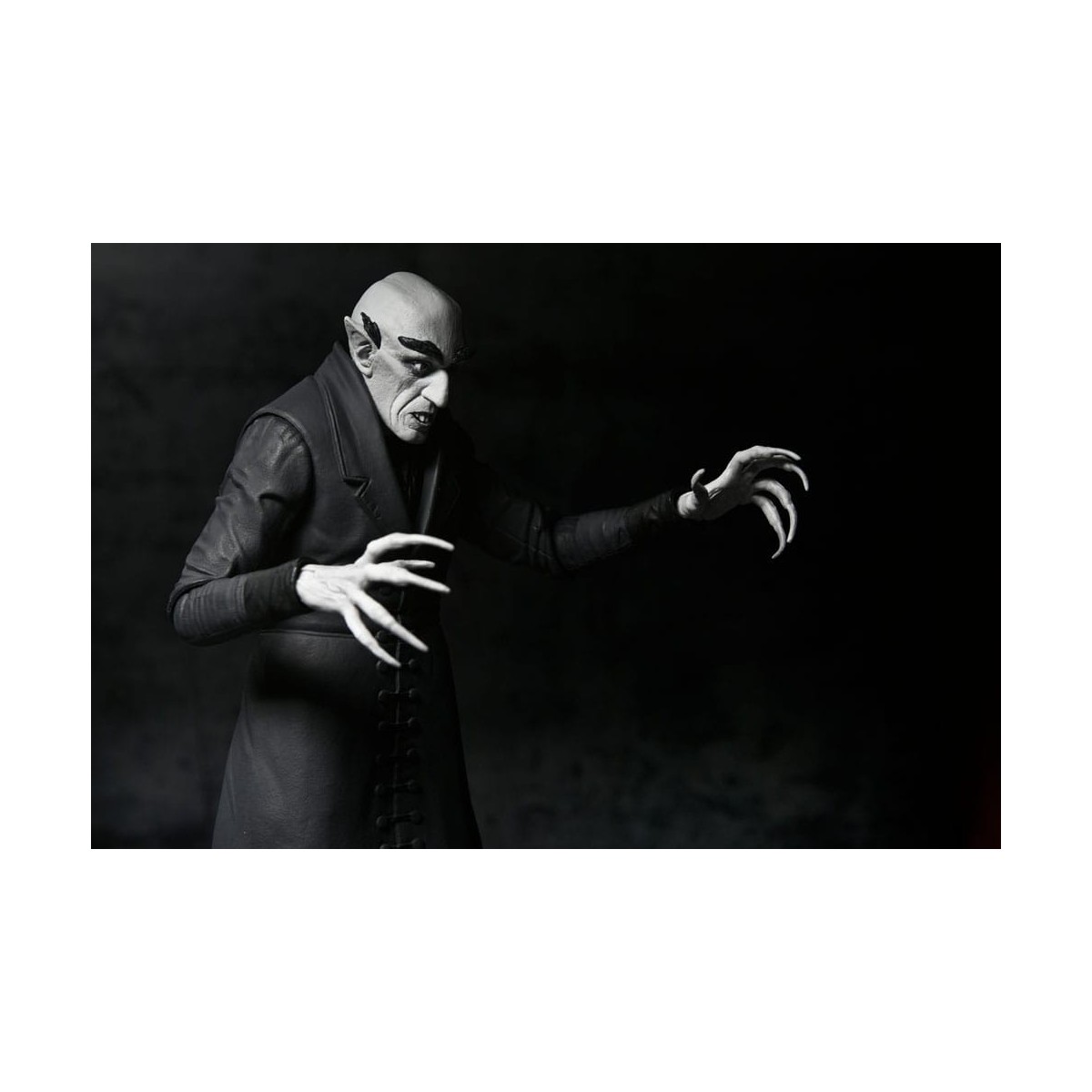 NECA - Ultimate Conde Orlok (Nosferatu) Versión en blanco y negro - Universal Monsters