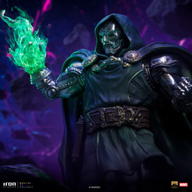 Iron Studios Marvel - DR. Doom 1/10 Deluxe Art Scale - Guantelete del Infinito Diorama