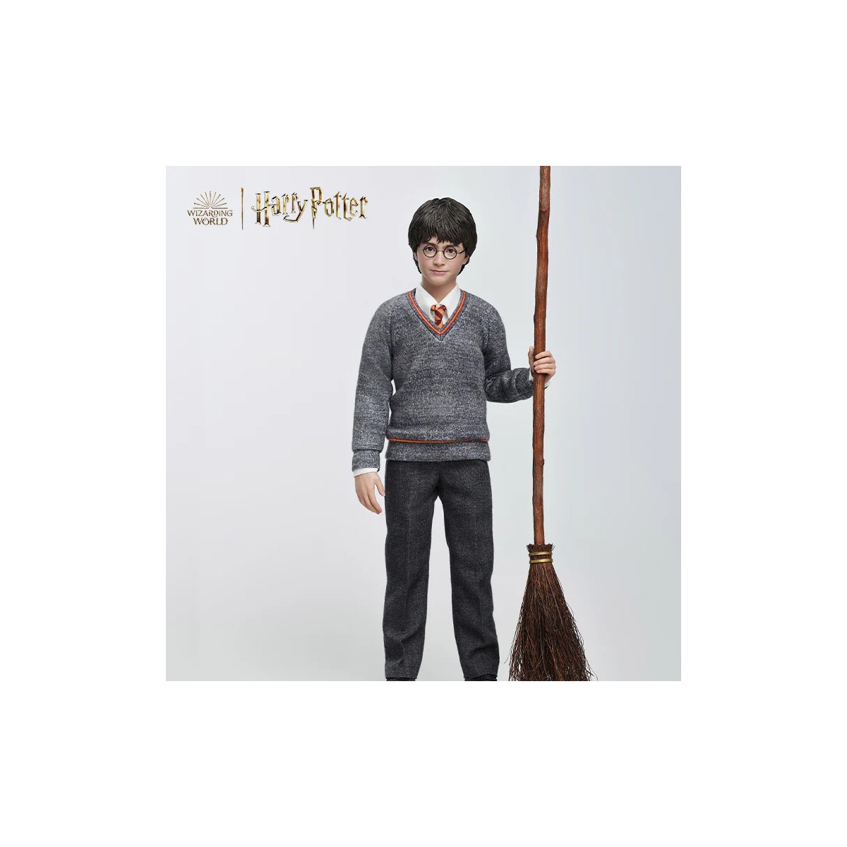 INART - Figura Coleccionable de Harry Potter a Escala 1/6 - Versión Estándar