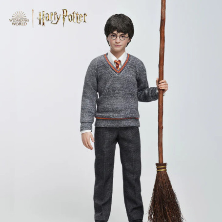INART - Figura Coleccionable de Harry Potter a Escala 1/6 - Versión Estándar