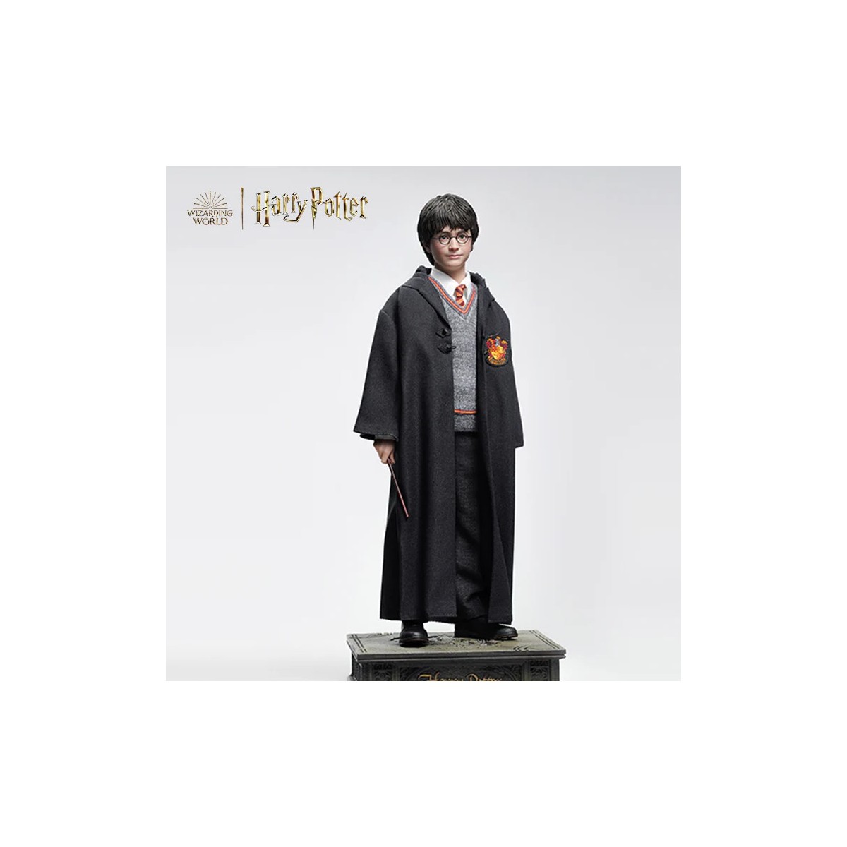 INART - Figura Coleccionable de Harry Potter a Escala 1/6 - Versión Estándar