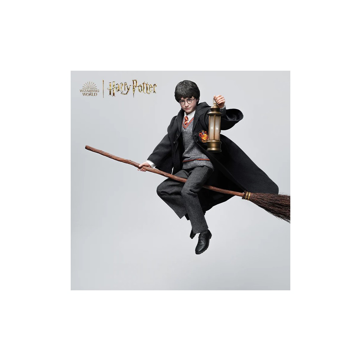 INART - Figura Coleccionable de Harry Potter a Escala 1/6 - Versión Estándar