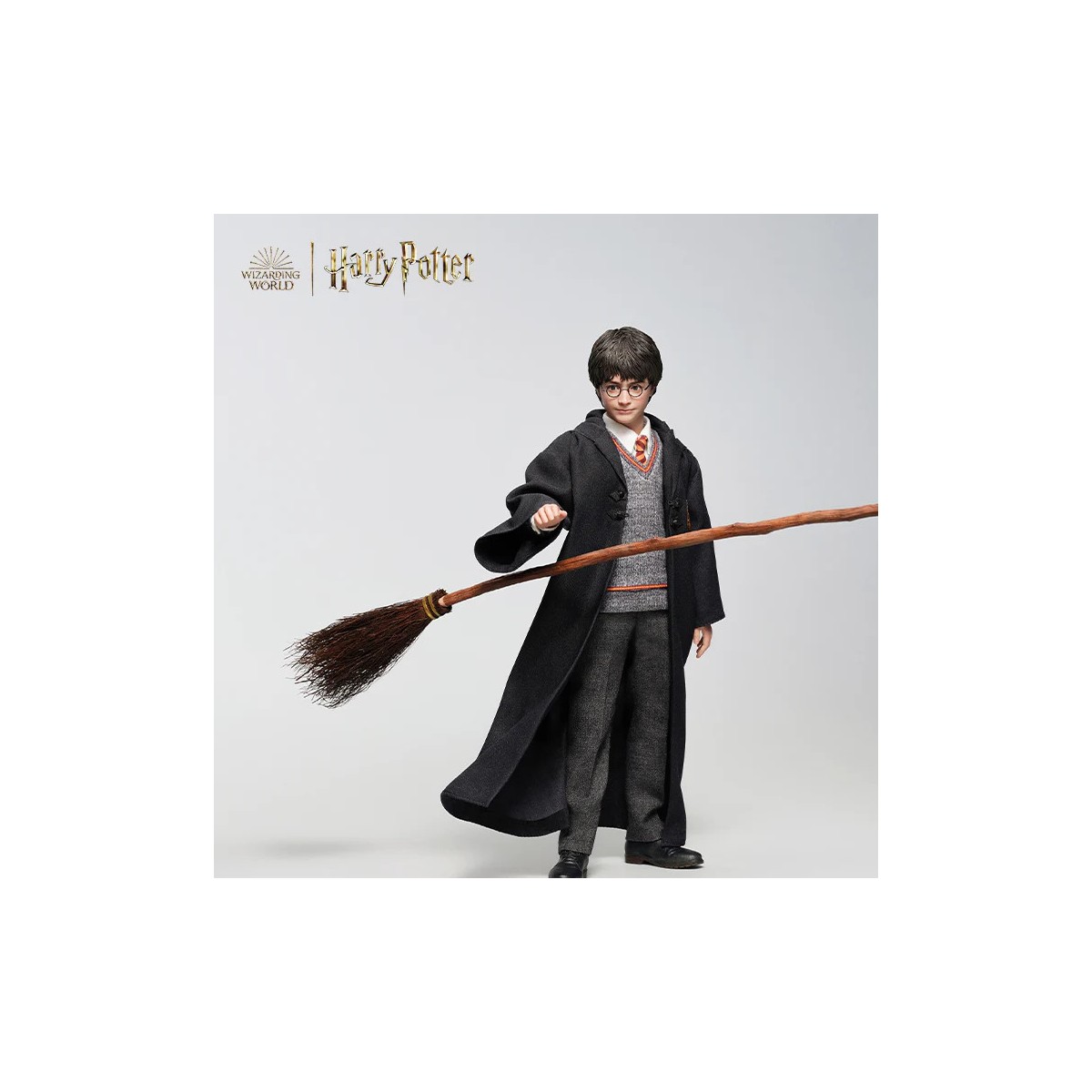 INART - Figura Coleccionable de Harry Potter a Escala 1/6 - Versión Estándar