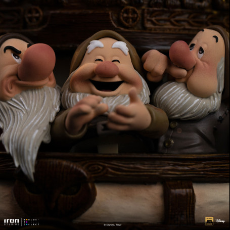 Iron Studios Disney Classics - Blancanieves y los Siete Enanitos Deluxe Art Scale 1/10