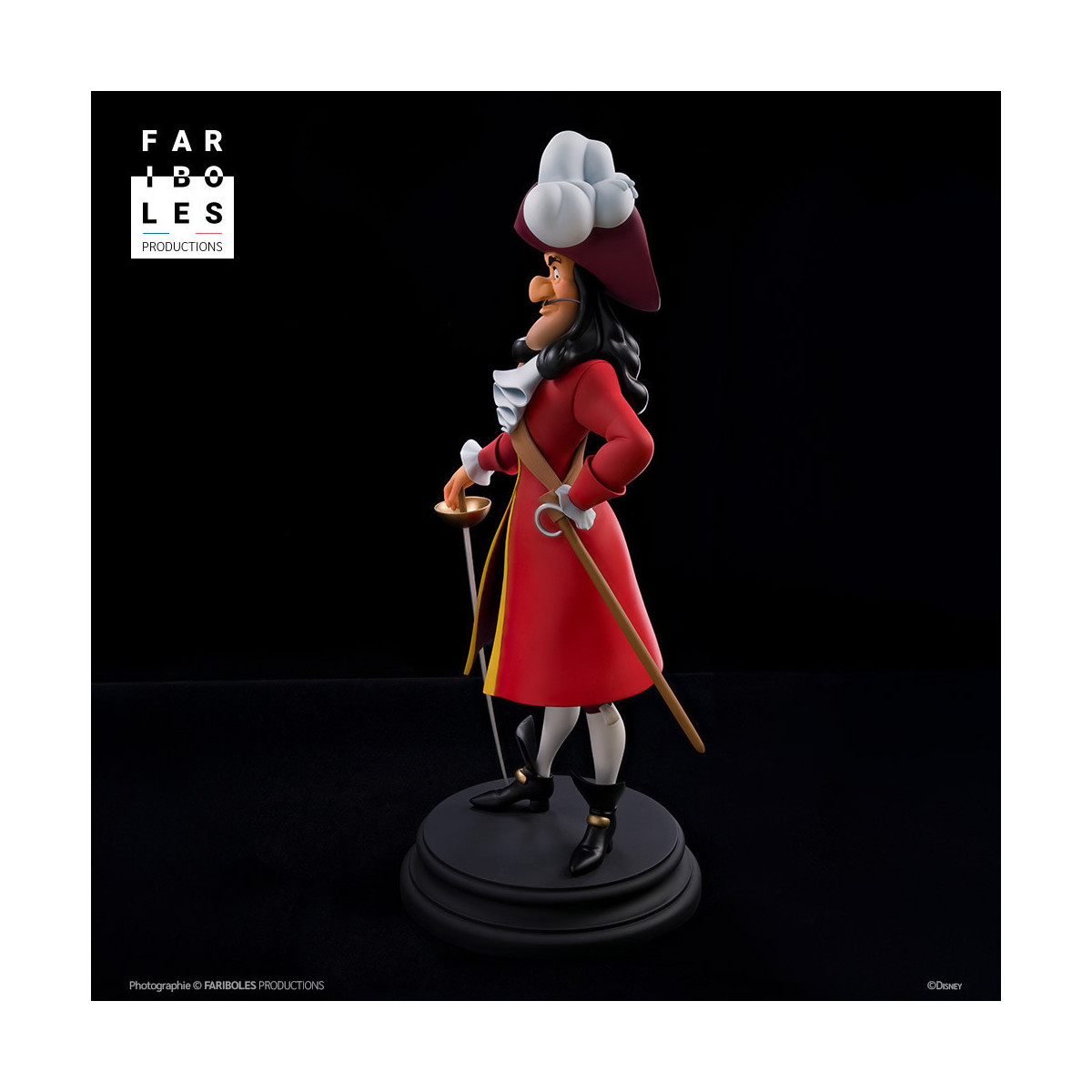Fariboles Productions - Capitán Garfio - Colección Peter Pan Clásico