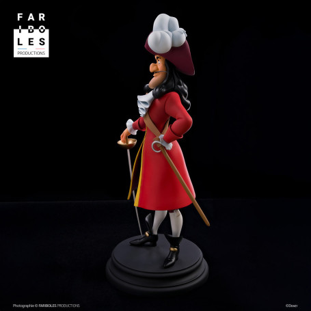 Fariboles Productions - Capitán Garfio - Colección Peter Pan Clásico