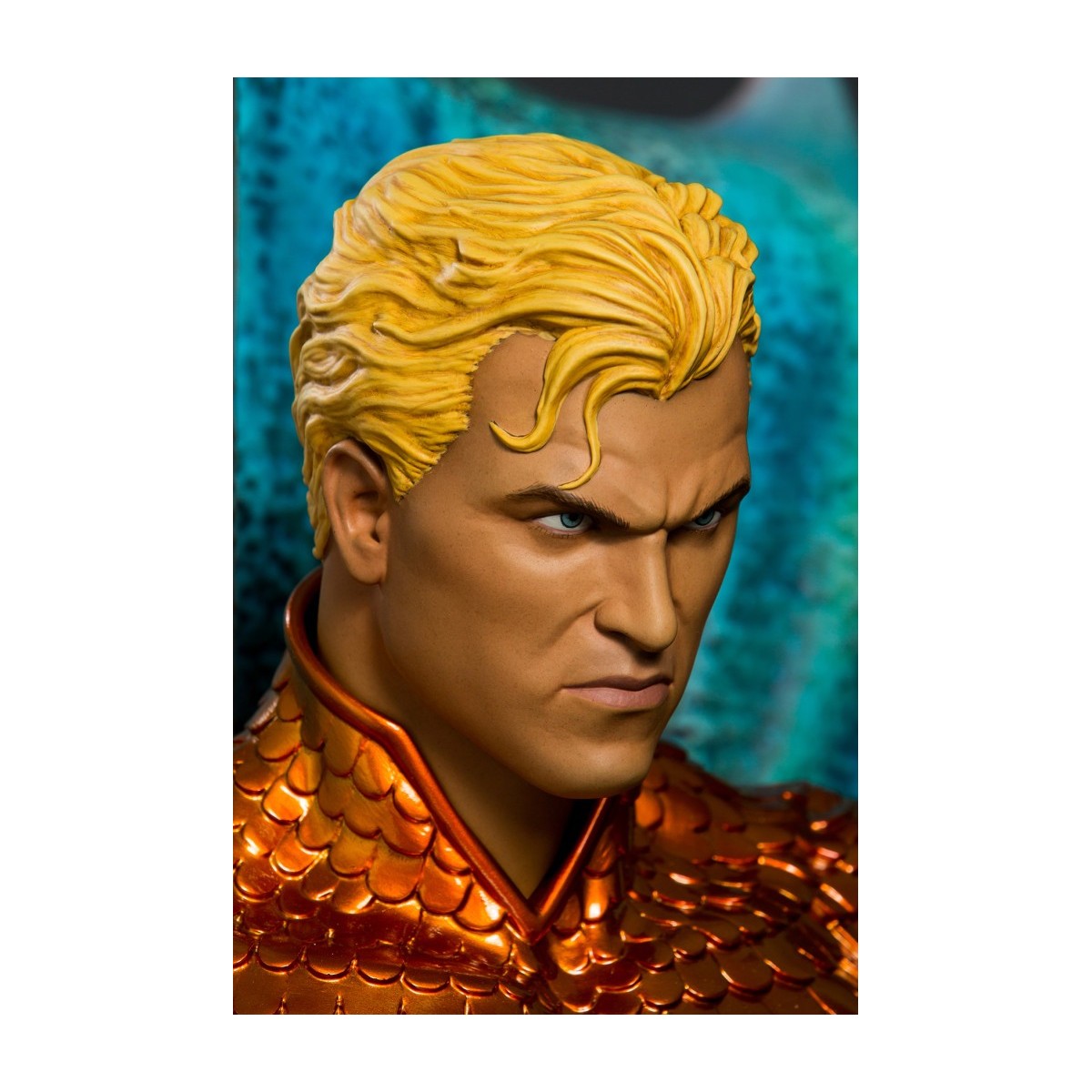 Imaginarium DC Statue Aquaman sur son trone 1/2
