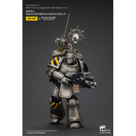 Joytoy - Warhammer - Escuadra Táctica Guerreros de Hierro Mk III - Legionario Táctico Mk III con Nuncio-vox