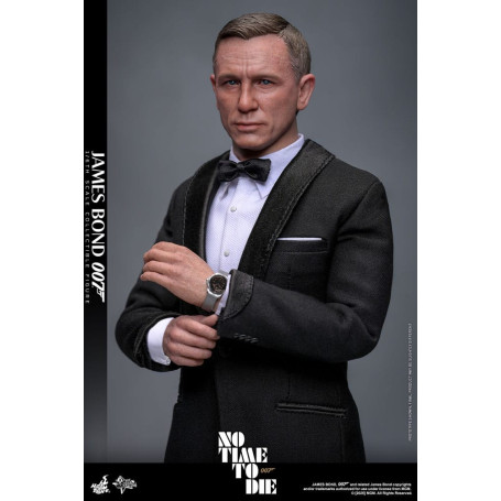 Hot Toys - Morir puede esperar - James Bond MMS 1/6