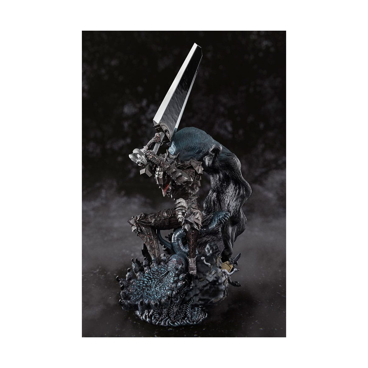Bandai Tamashii - Guts Armadura Berserker - Figuarts Zero Metal Touch - Berserk