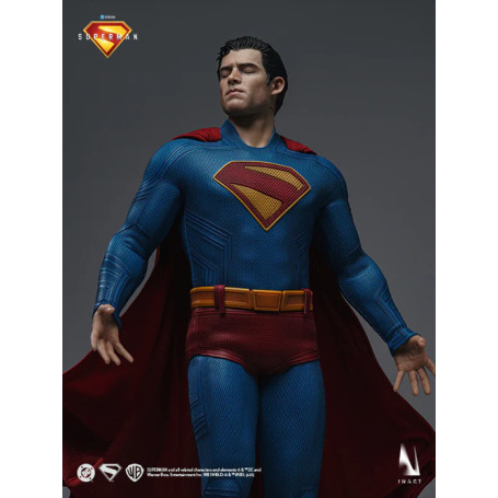 INART - Superman 1/6 Escala Figura Coleccionable - Superman (2025)
