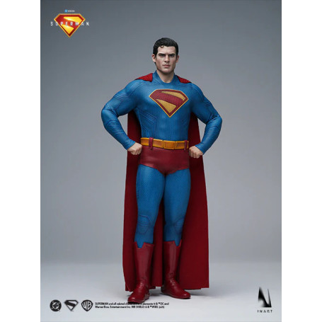 INART - Superman 1/6 Escala Figura Coleccionable - Superman (2025)