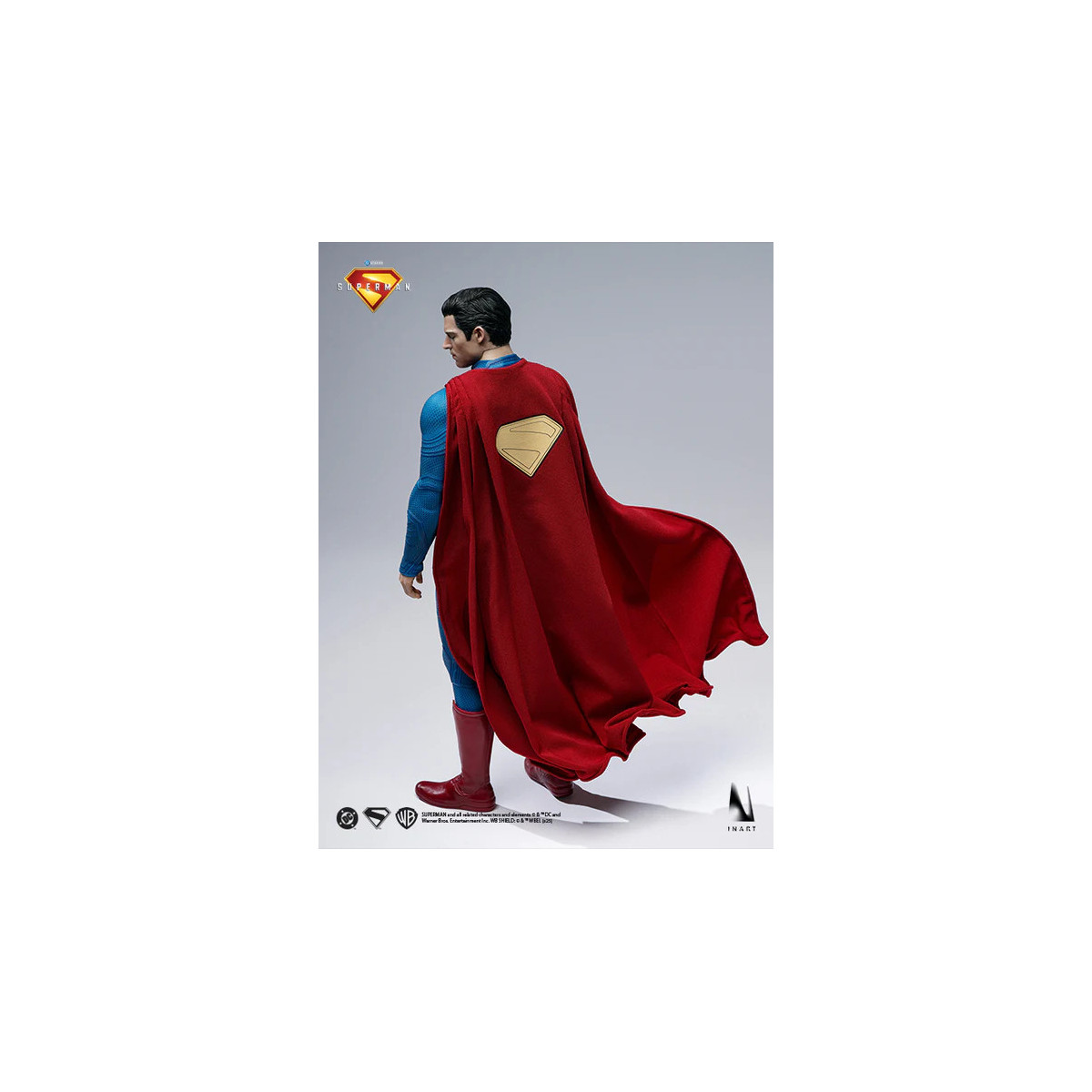 INART - Superman 1/6 Escala Figura Coleccionable - Superman (2025)