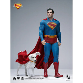 INART - Superman 1/6 Escala Figura Coleccionable - Superman (2025)