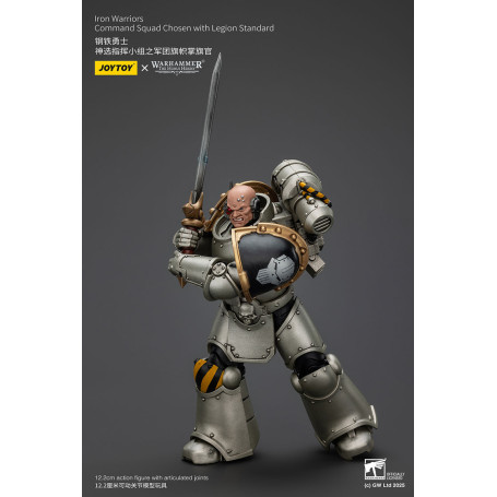 Joytoy - Warhammer - Escuadra de Mando de Guerreros de Hierro Elegidos con Estandarte de Legión