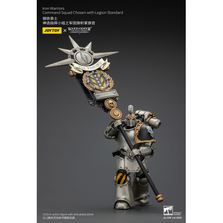 Joytoy - Warhammer - Escuadra de Mando de Guerreros de Hierro Elegidos con Estandarte de Legión
