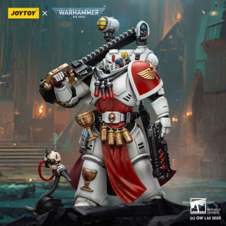 Joytoy - Warhammer - Blood Angels - Sacerdote Sanguinario con pistola de rayos pesada, espada de cadena y narthecium