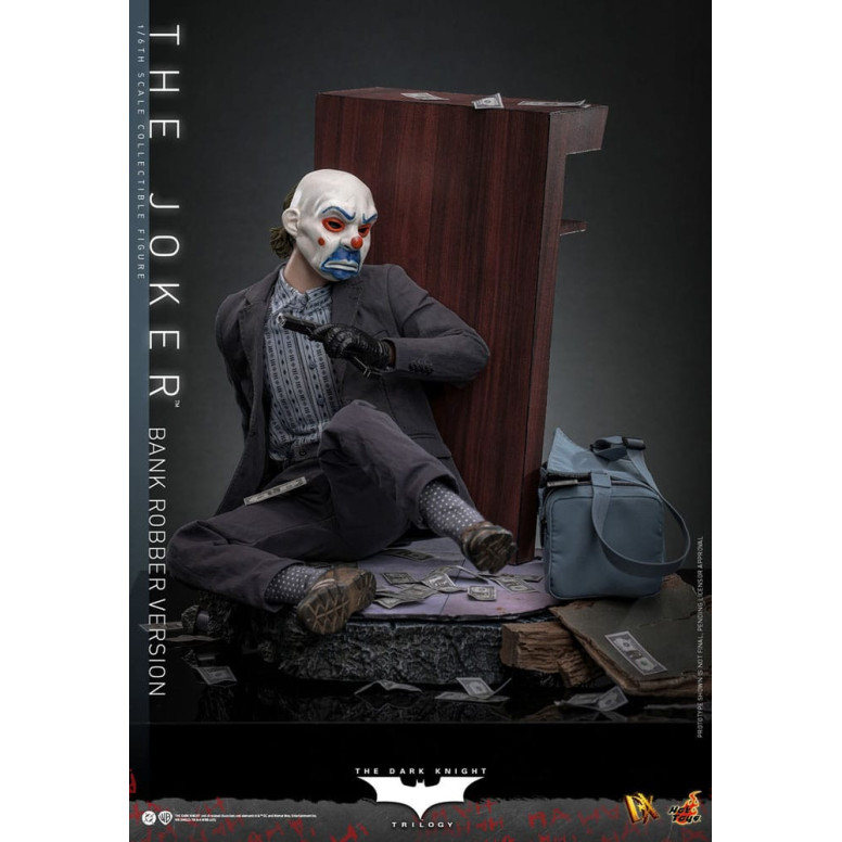 Hot Toys - El Caballero Oscuro - El Joker (Versión Ladrón de Bancos) MMS 1/6