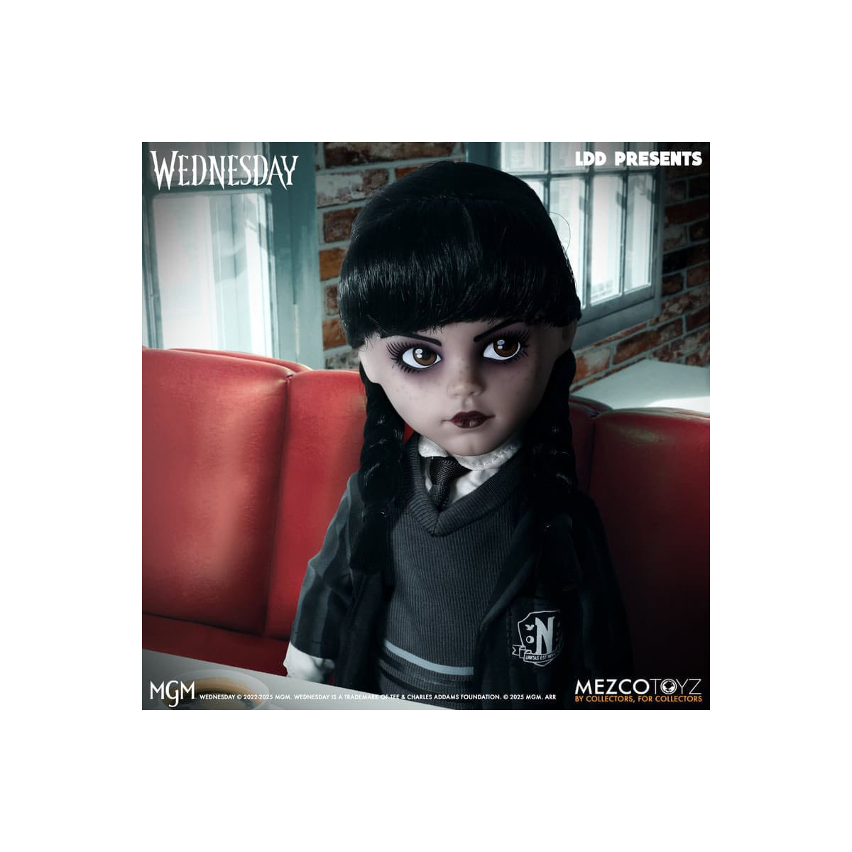 Mezco Living Dead Dolls - Uniforme de la Academia Addams Nevermore - Miércoles