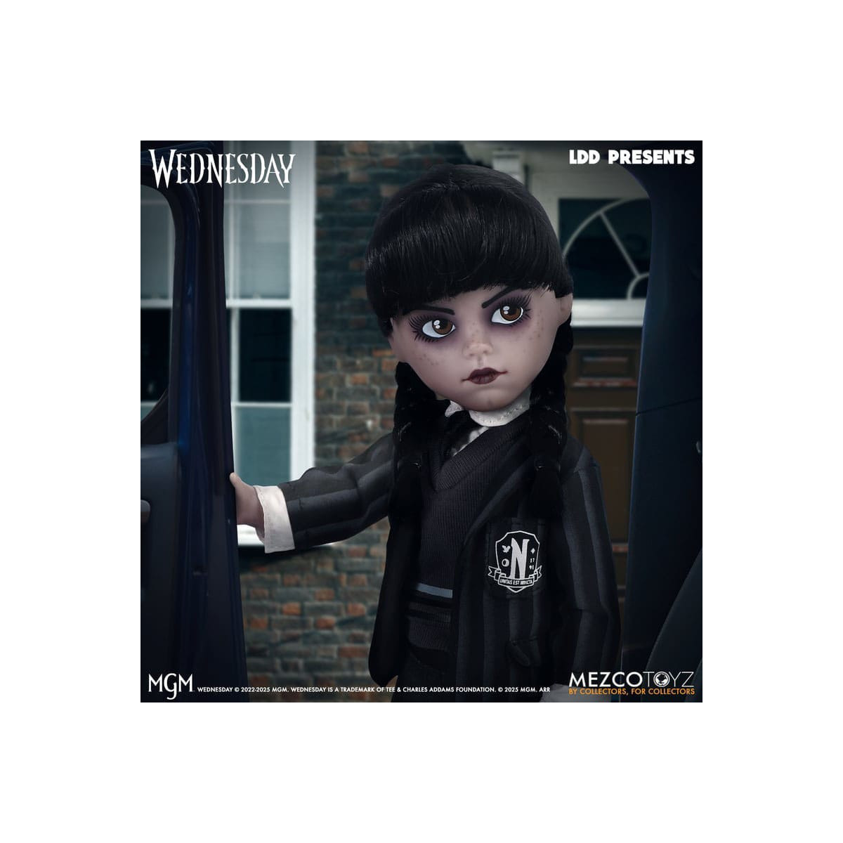 Mezco Living Dead Dolls - Uniforme de la Academia Addams Nevermore - Miércoles