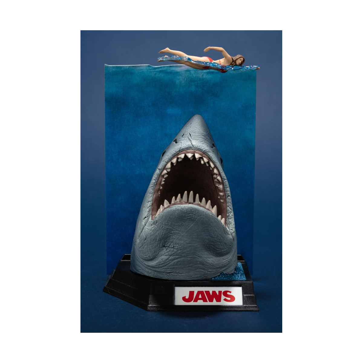 Mc Farlane - Movie Maniacs Tiburón (50 aniversario) - Jaws