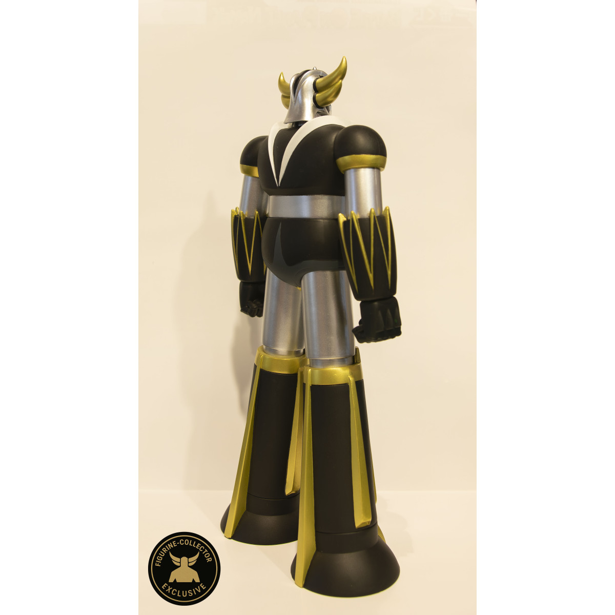 HL Pro - Grendizer Coleccionista de Figuras Exclusivo Negro y Oro - Jumbo Machinder - Shogun Warrior Ufo Robot Grendizer