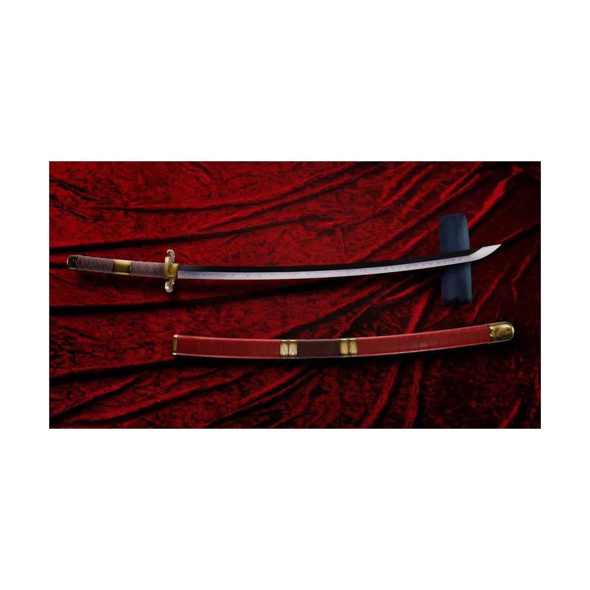 Bandai Tamashii - One Piece - Roronoa Zoro Estilo Tres Espadas Set 1/1 - Set 3 Réplicas de Espadas
