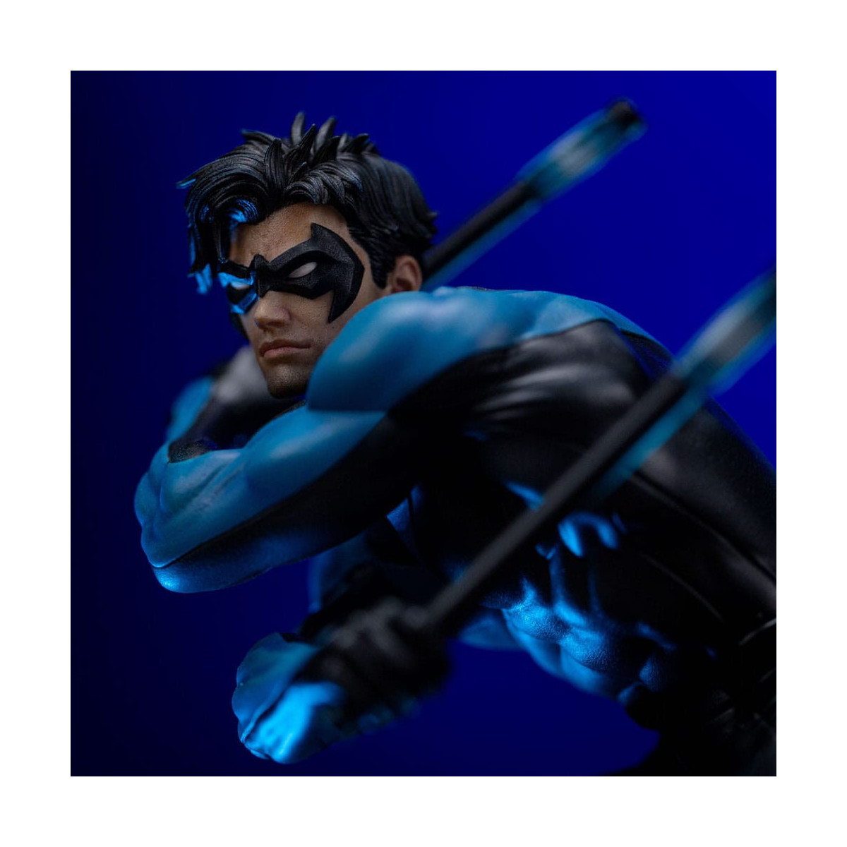 Iron Studios - DC Comics - Nightwing Escala de Arte Escala de Arte 1/10