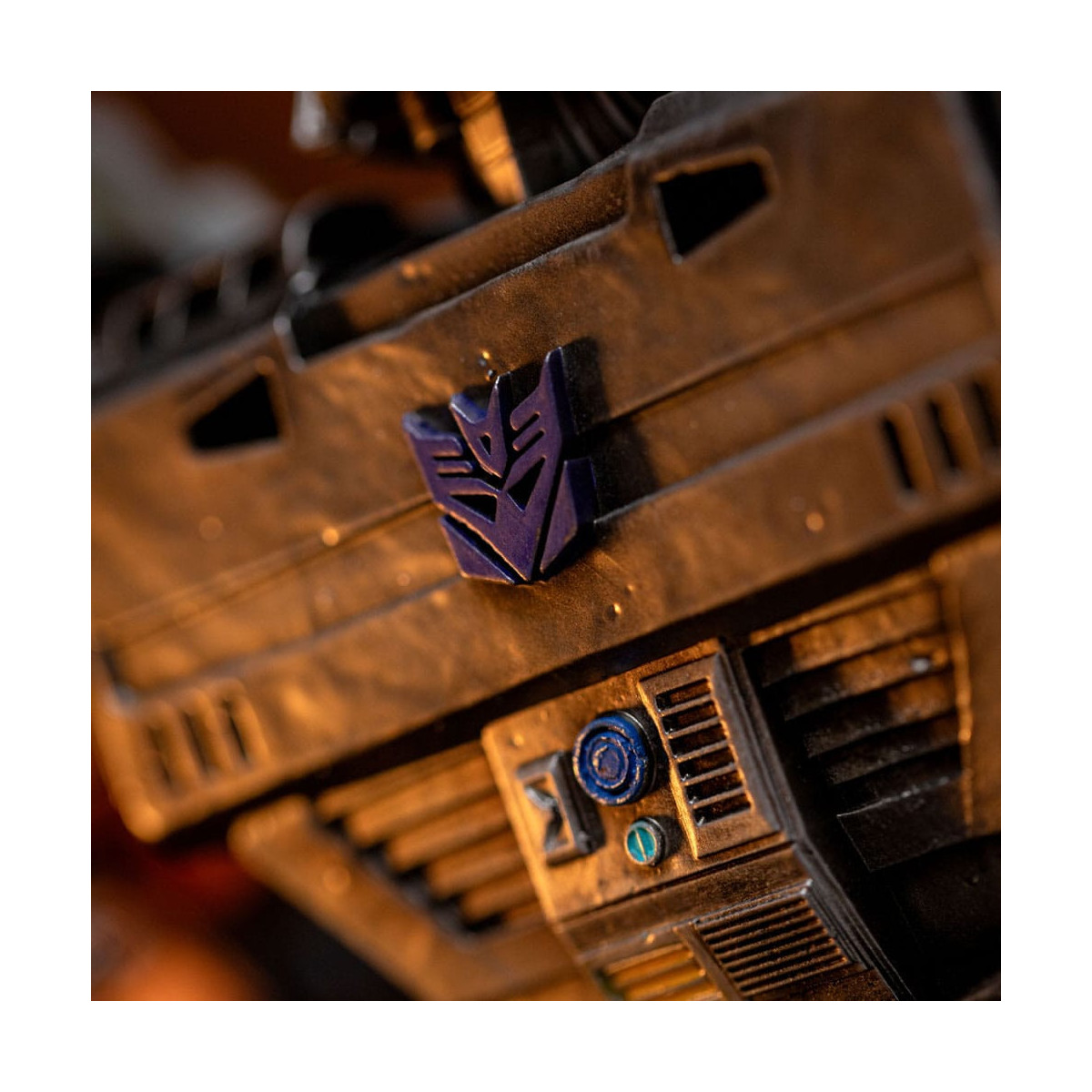 Iron Studios - Transformers - Megatron Demi Art Escala 1/20