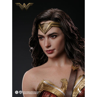 INART - Wonder Woman Figura Coleccionable a Escala 1/6 - Batman Vs Superman