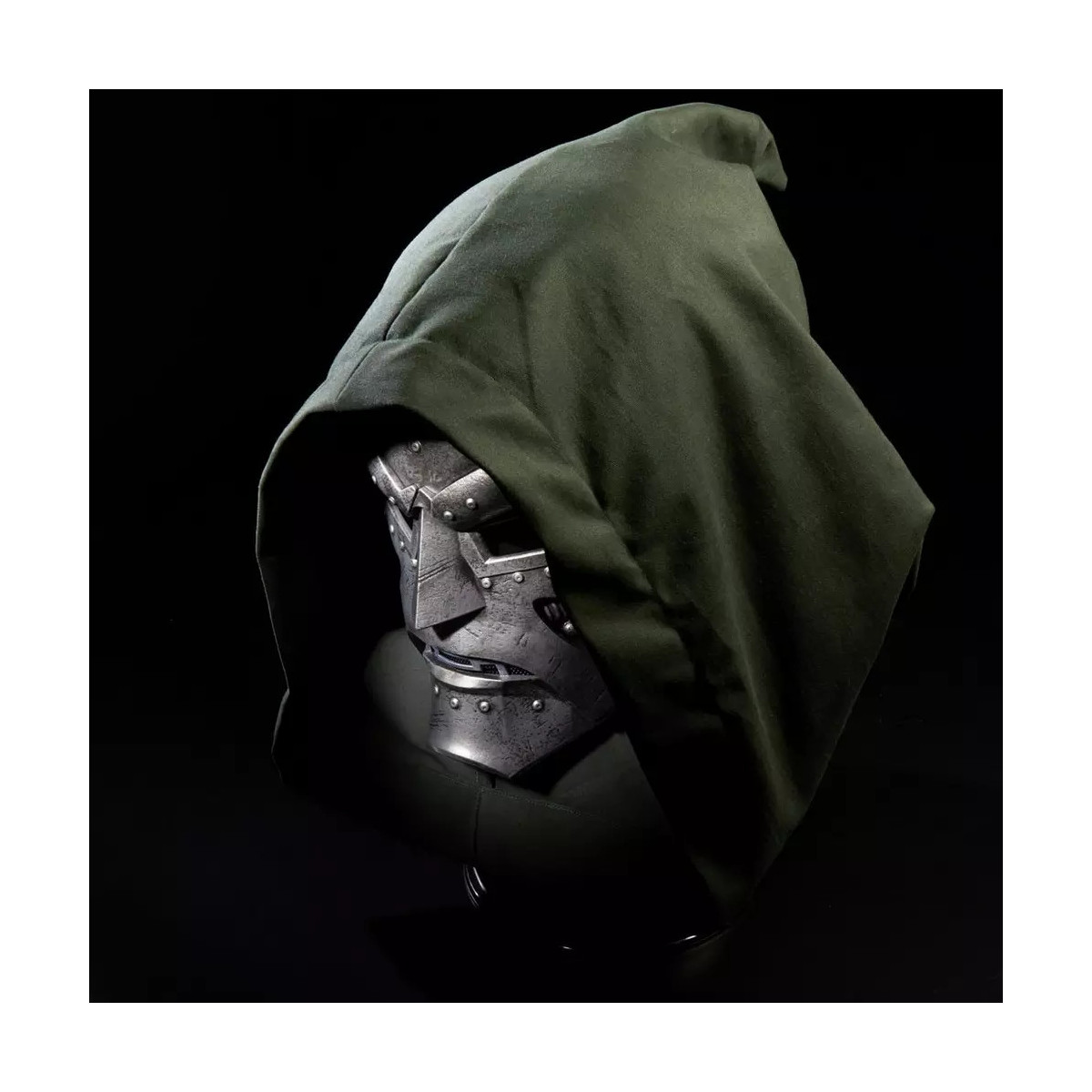 Hasbro - Réplica Casco Dr Doom 1/1 - Marvel Legends Casco