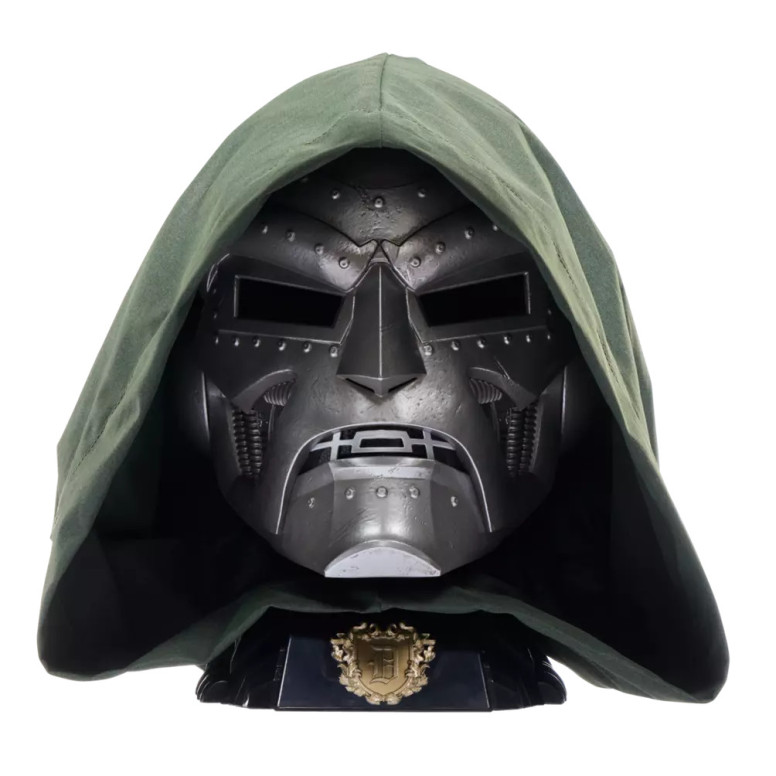 Hasbro - Réplica Casco Dr Doom 1/1 - Marvel Legends Casco