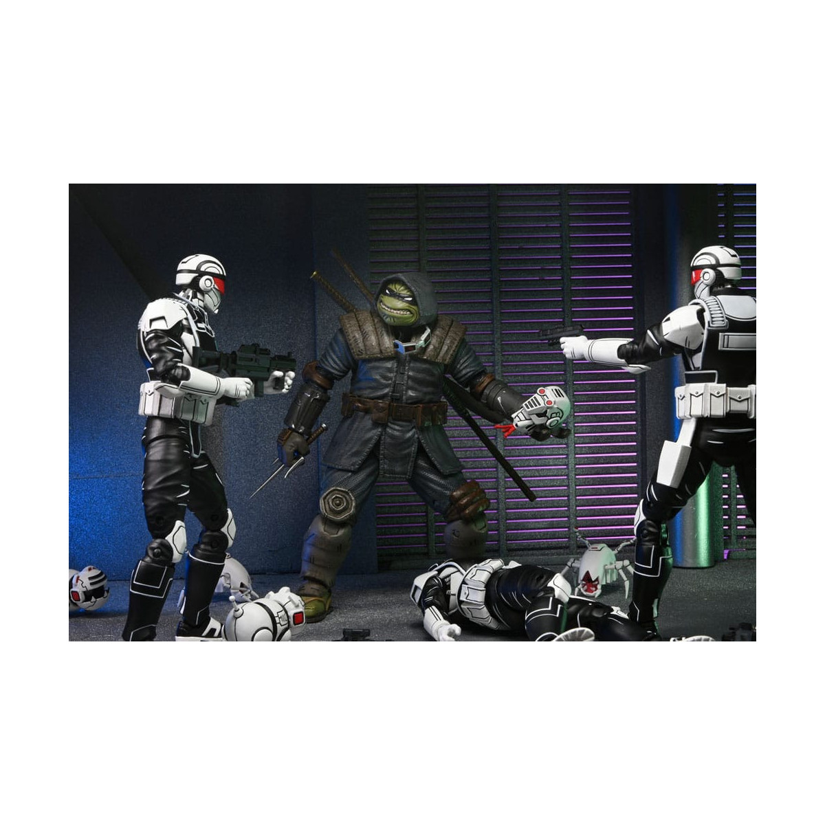 NECA - IDW Comics - Comando Synja con Mousers - El Último Ronin - TMNT