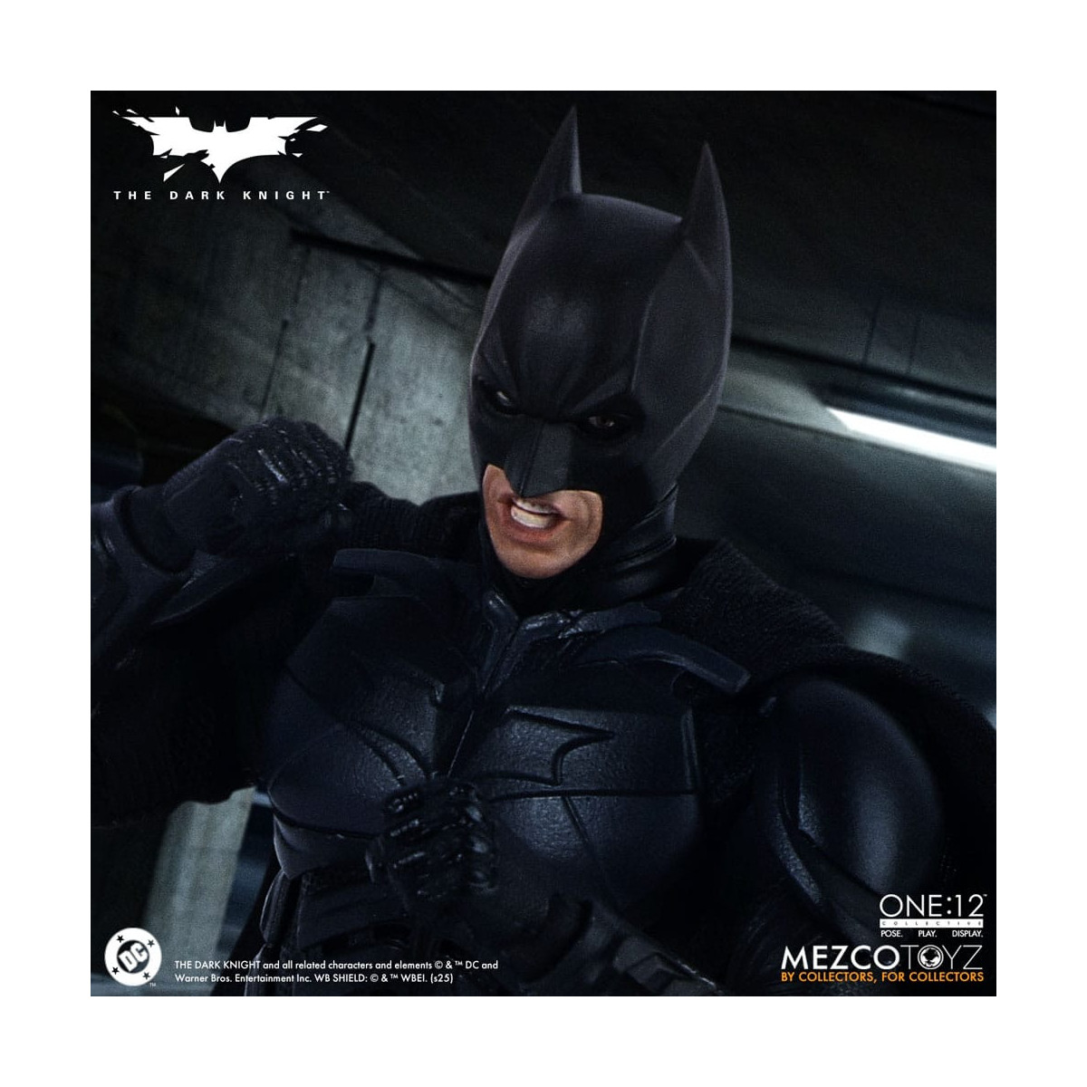 Mezco One 12 - El Caballero Oscuro - BATMAN - DC Comics