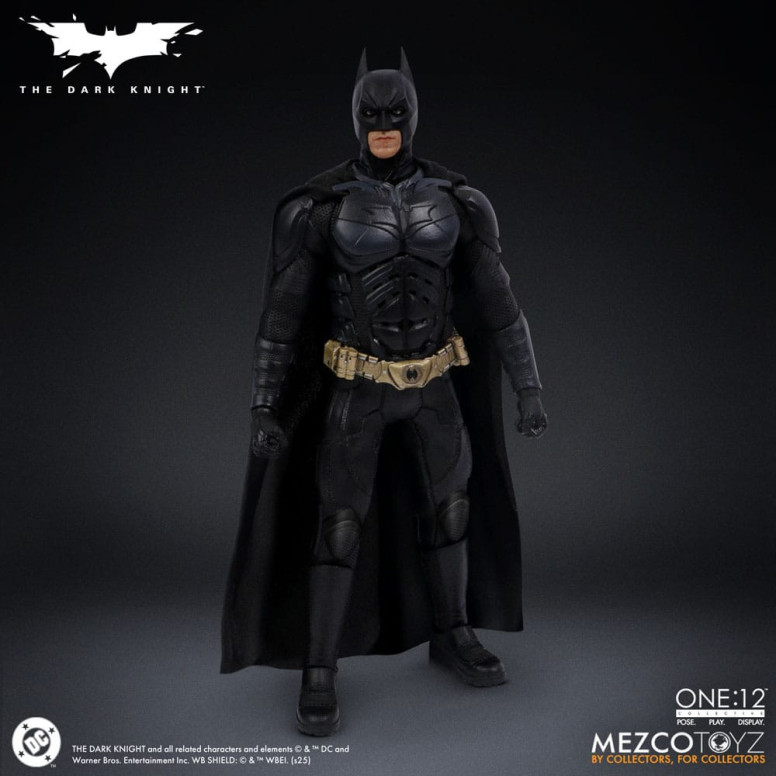 Mezco One 12 - El Caballero Oscuro - BATMAN - DC Comics