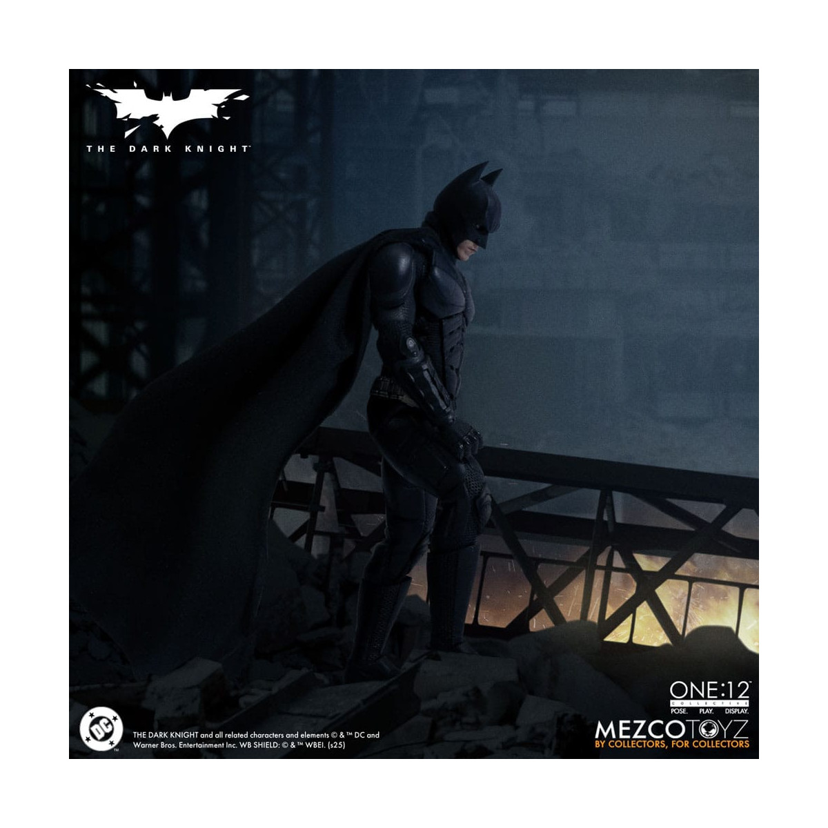 Mezco One 12 - El Caballero Oscuro - BATMAN - DC Comics