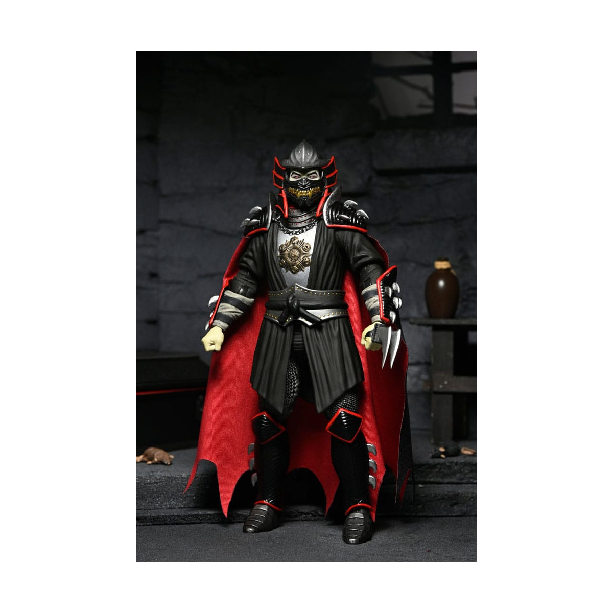 NECA - Ultimate Shredder como Drácula Colores Clásicos - Universal Monsters x TMNT