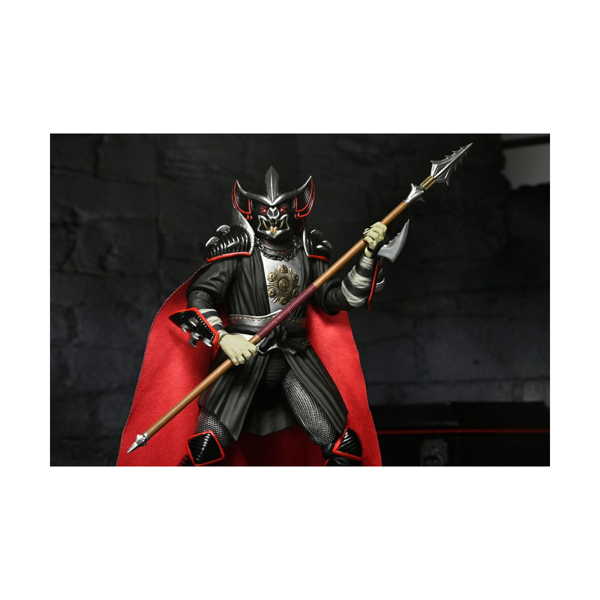 NECA - Ultimate Shredder como Drácula Colores Clásicos - Universal Monsters x TMNT