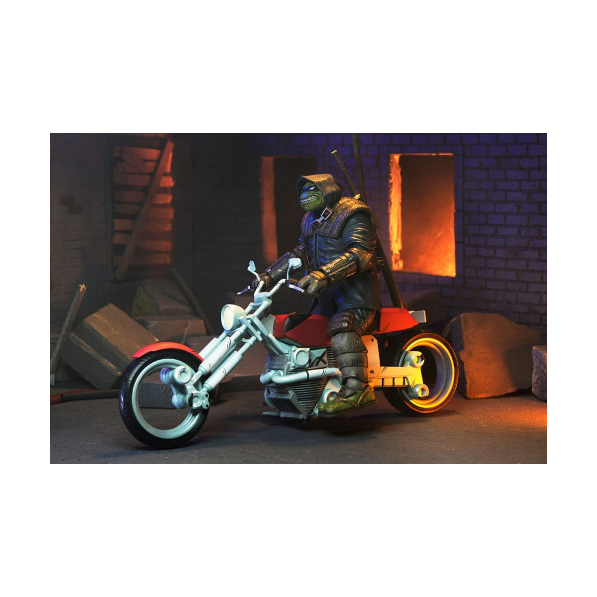 NECA - IDW Comics - Casey Marie con la moto del Último Ronin - El Último Ronin Los Años Perdidos- TMNT