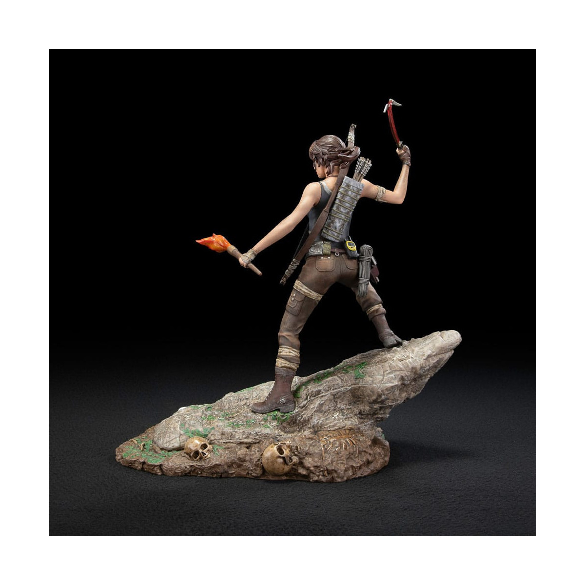 Dark Horse - Tomb Raider - Lara Croft Era Survivor