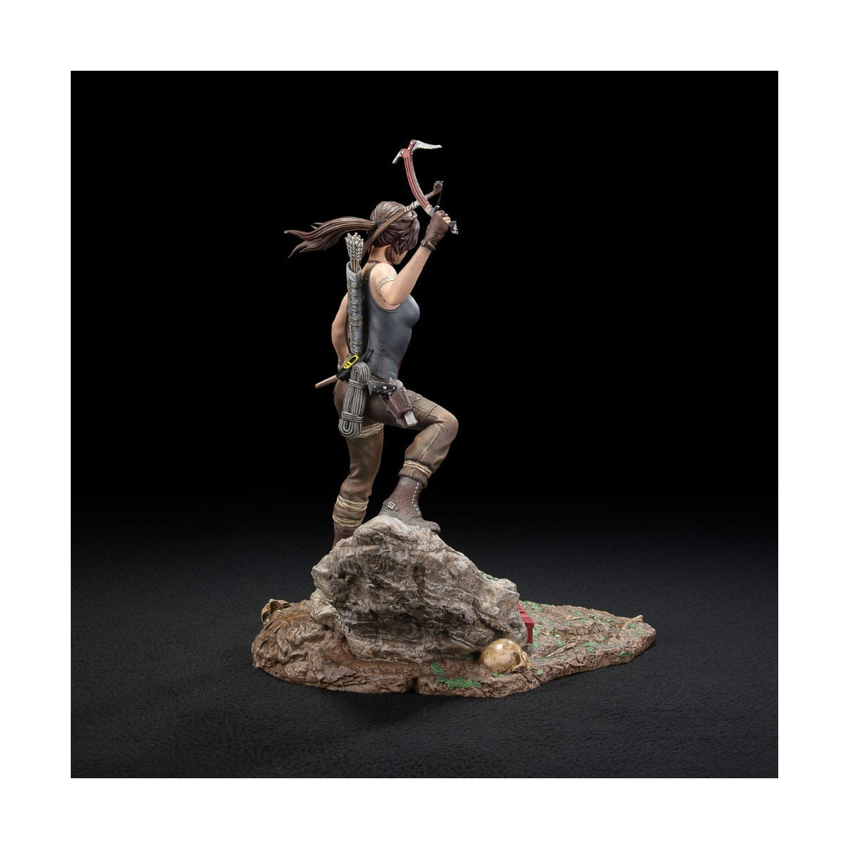 Dark Horse - Tomb Raider - Lara Croft Era Survivor