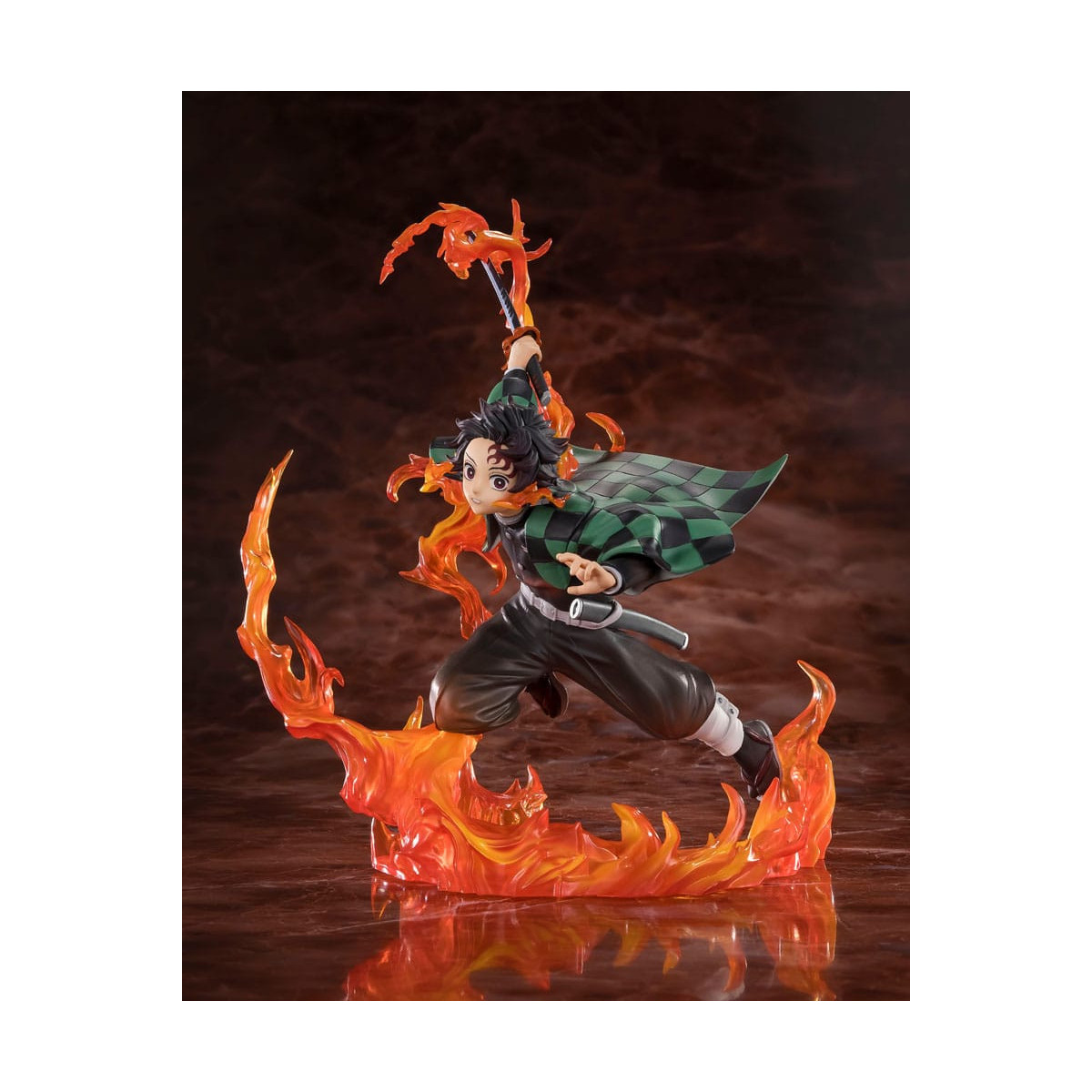 Tamashii - Guardianes de la Noche (Kimetsu no Yaiba) - Tanjiro Kamado (Kyojuro Rengoku's Sword Guard Ver.) - Figuarts Zero
