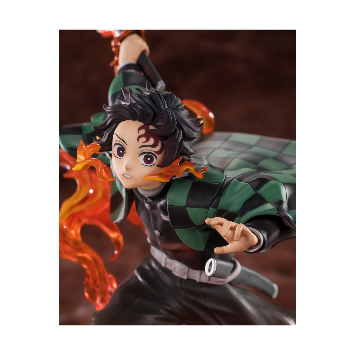 Tamashii - Guardianes de la Noche (Kimetsu no Yaiba) - Tanjiro Kamado (Kyojuro Rengoku's Sword Guard Ver.) - Figuarts Zero