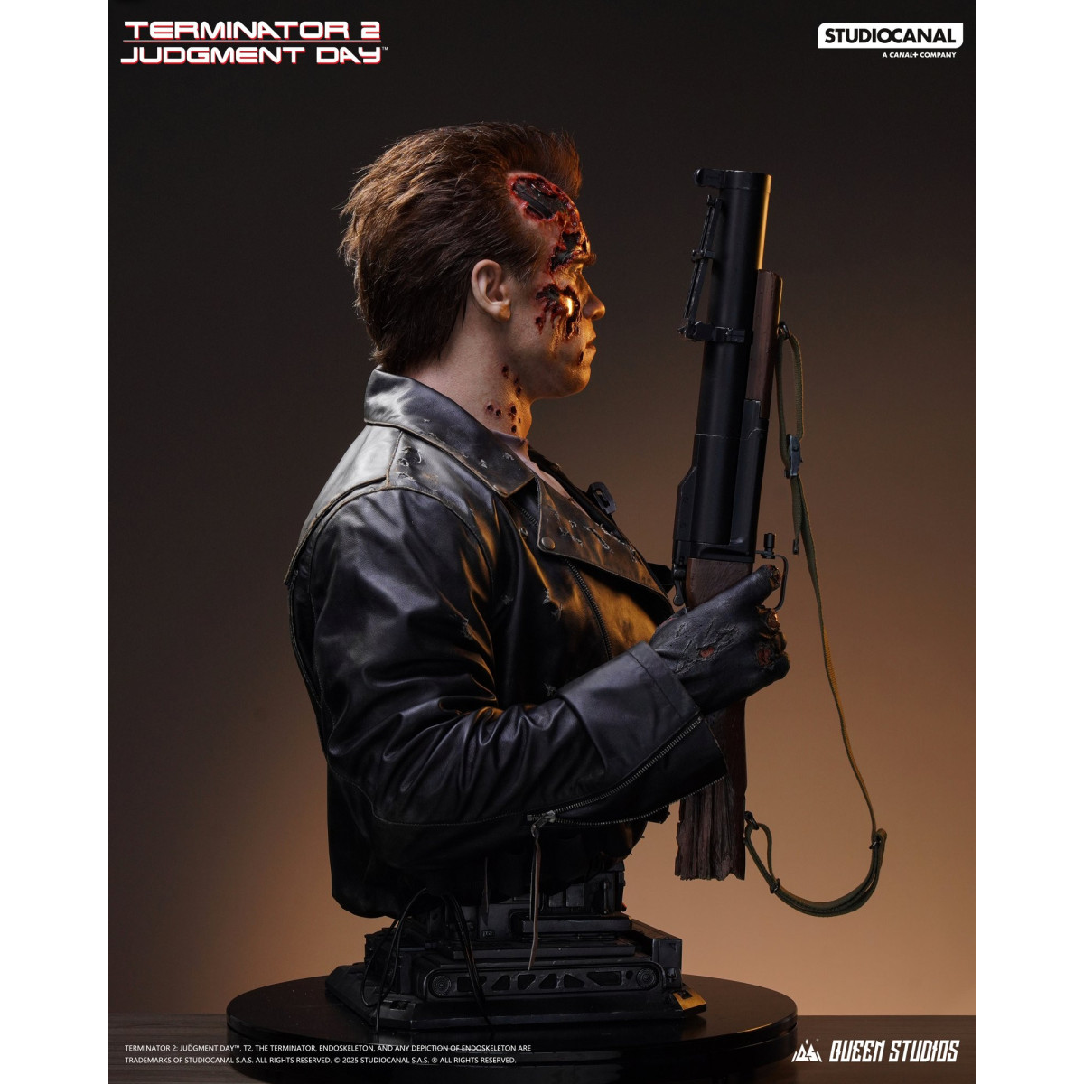 Queen Studios - Busto T-800 dañado en batalla - Terminator 2