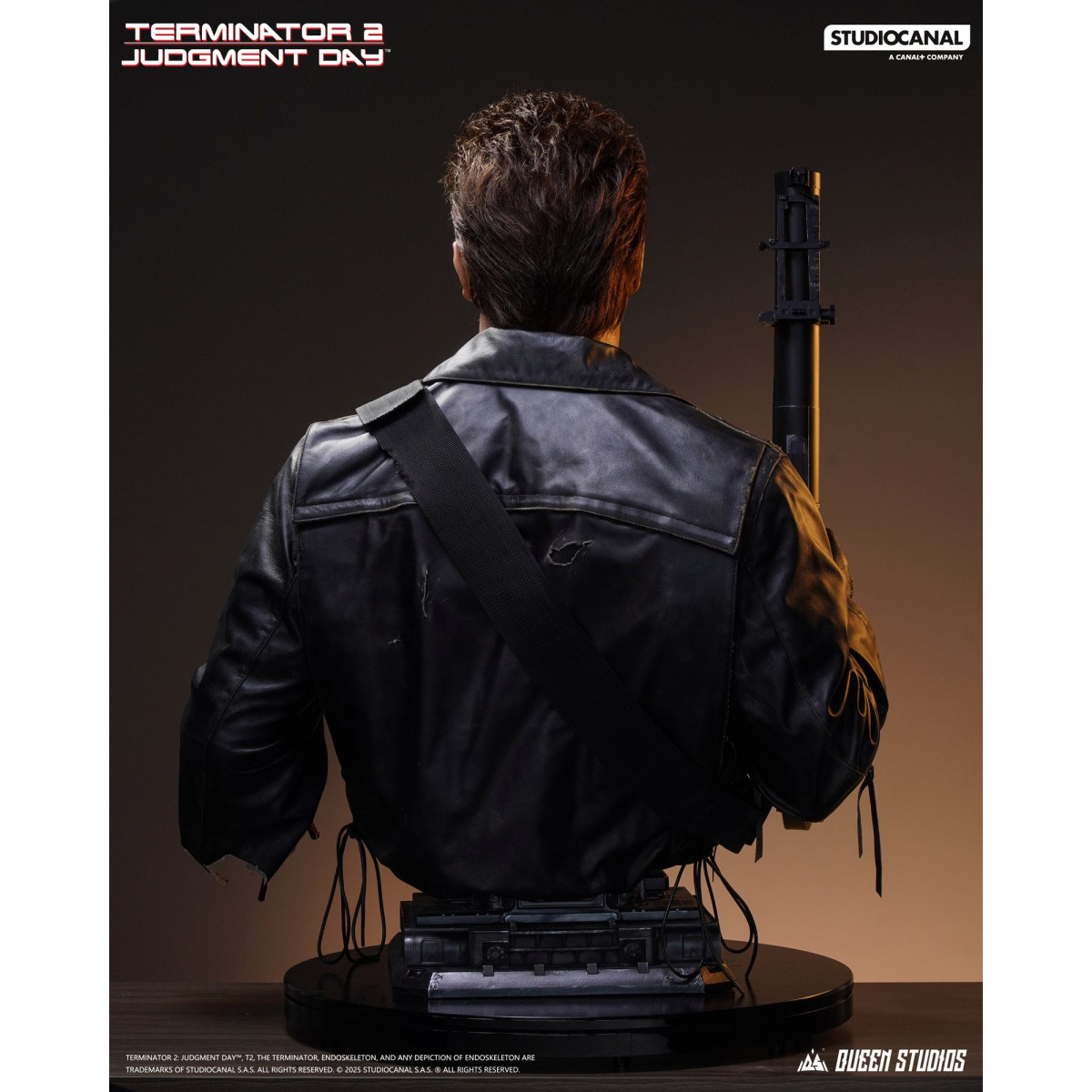 Queen Studios - Busto T-800 dañado en batalla - Terminator 2