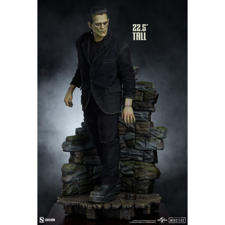 Sideshow Universal Monsters - Formato Premium Frankenstein (Traje de tela) 1/4