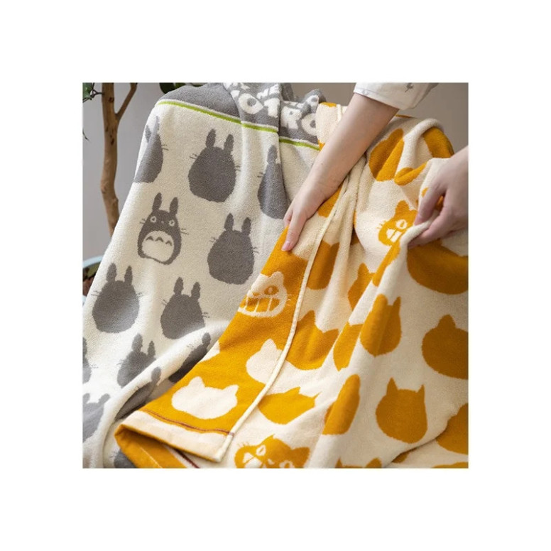 Marushin - Manta para la siesta Chatbus Beige 85x115 cm - Mi vecino Totoro