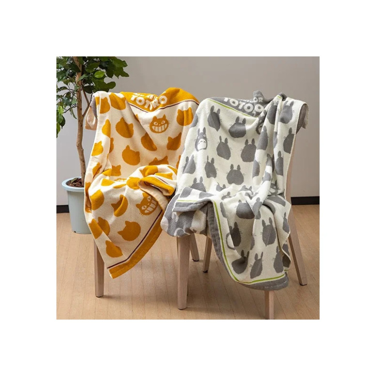 Marushin - Manta para la siesta Chatbus Beige 85x115 cm - Mi vecino Totoro