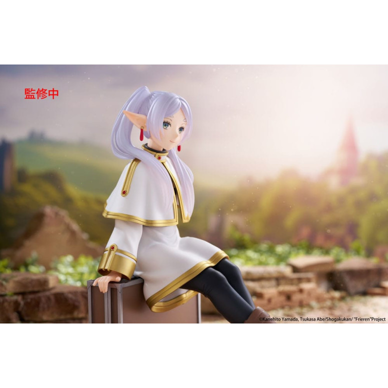 Taito - Sobremesa Lindo Figura Frieren Maletín Ver. - Frieren: Más allá del fin del viaje