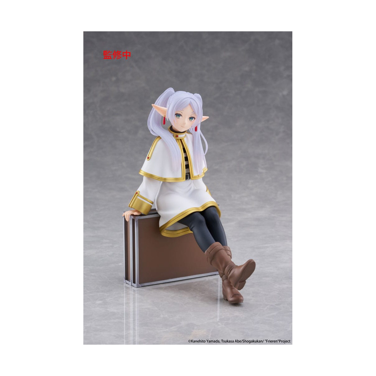 Taito - Sobremesa Lindo Figura Frieren Maletín Ver. - Frieren: Más allá del fin del viaje